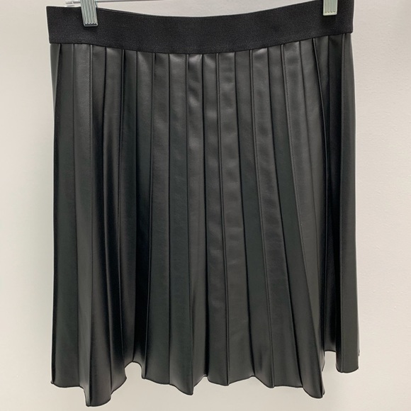 Calvin Klein Dresses & Skirts - Calvin Klein Pleated Leather Skirt (Black) (NWOT)